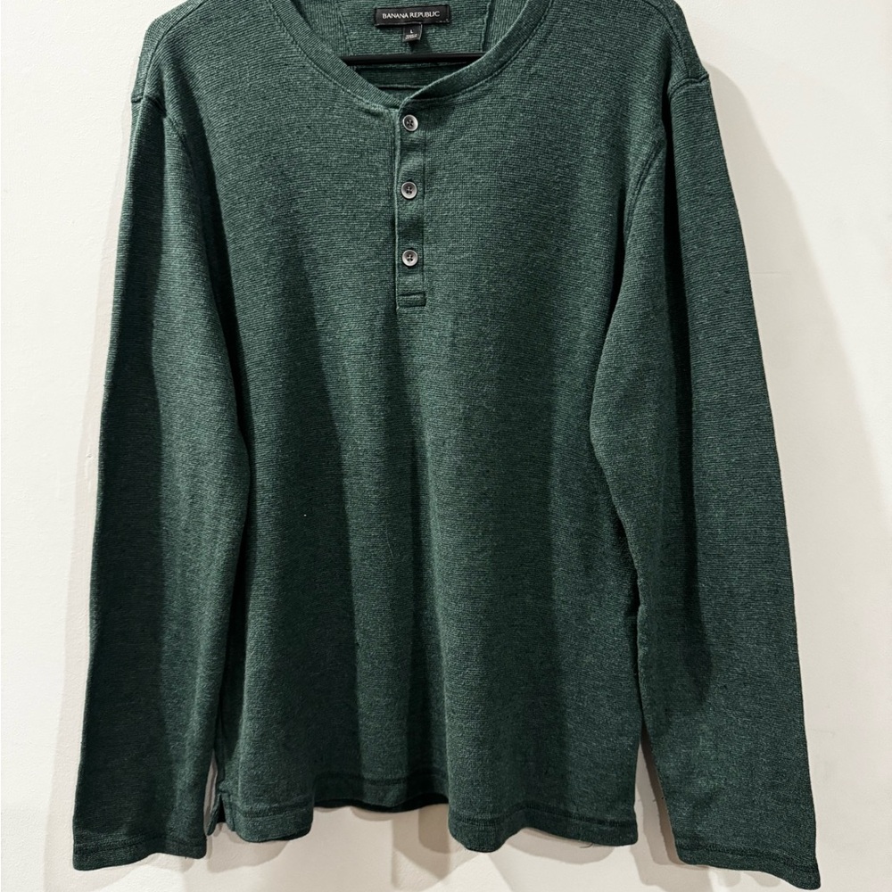 Banana Republic Forest Long Sleeve Henley